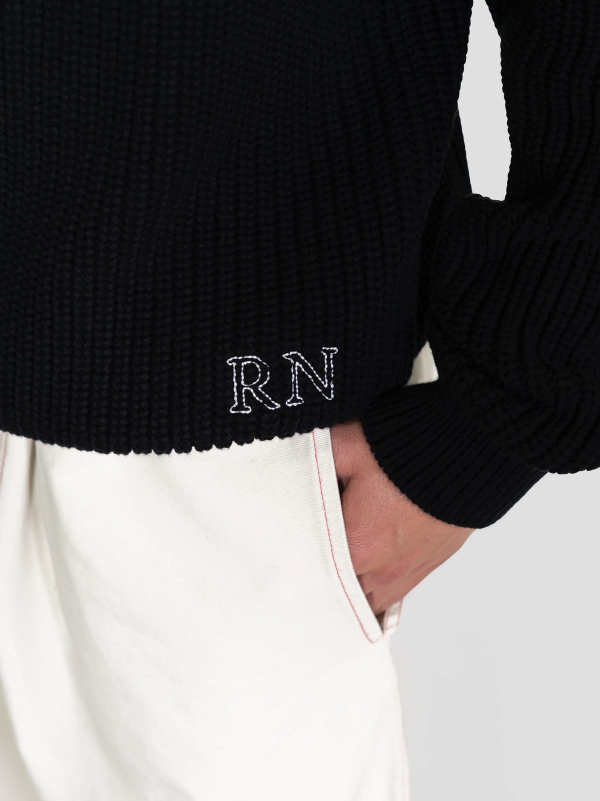 Heavyweight Knitted Jumper - Black