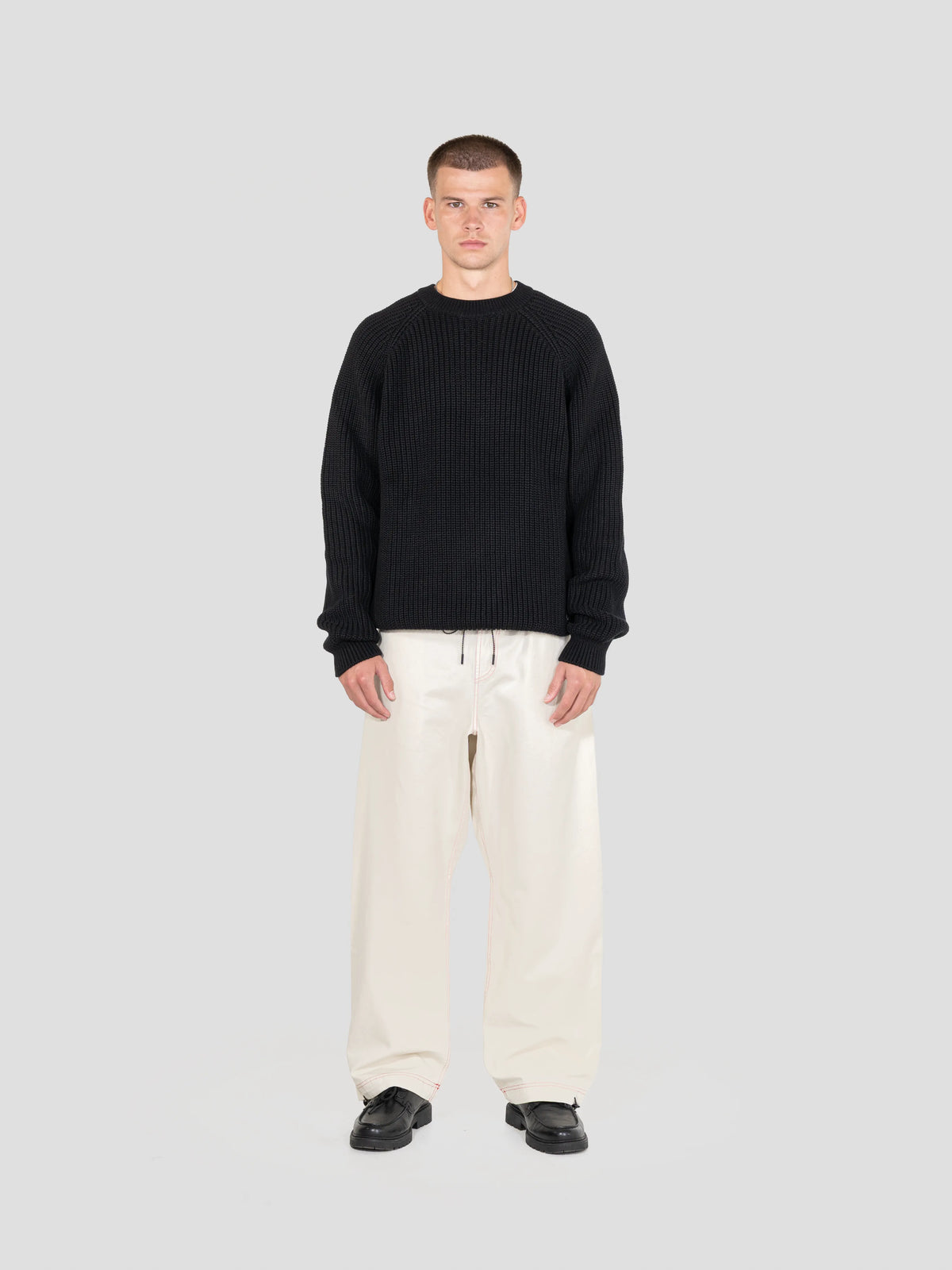 Heavyweight Knitted Jumper - Black