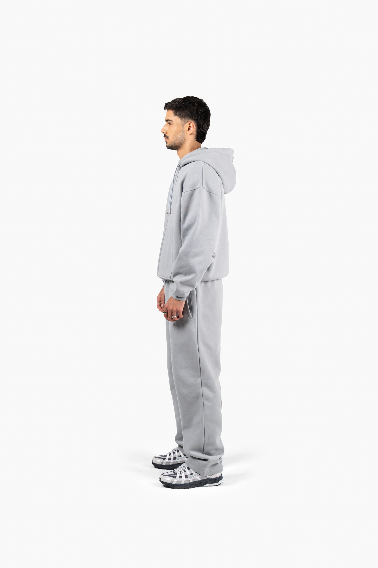 Kapuzenpullover mit Reißverschluss aus der Basic-Kollektion