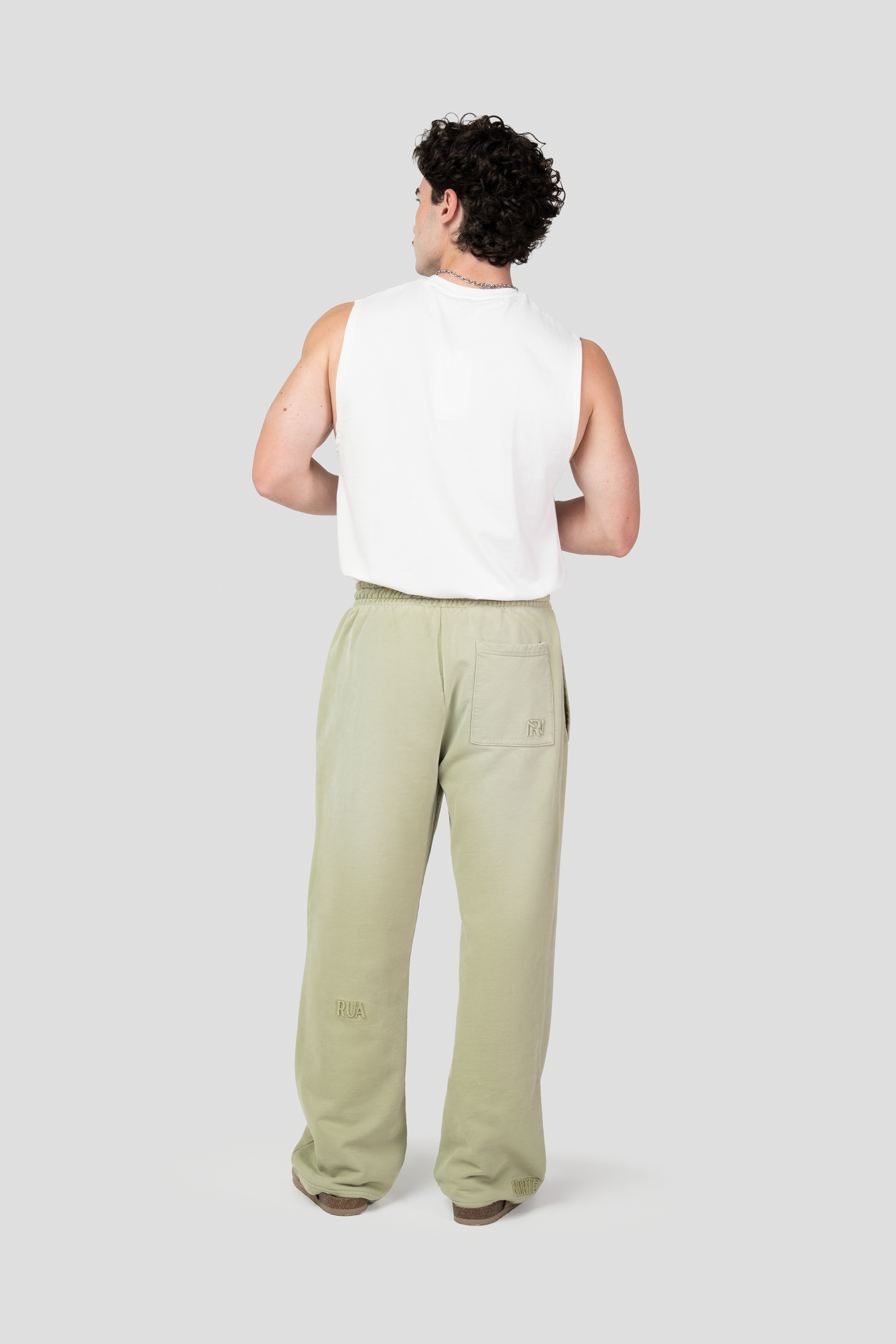 Pantalon de survêtement à jambe large de la collection Basic