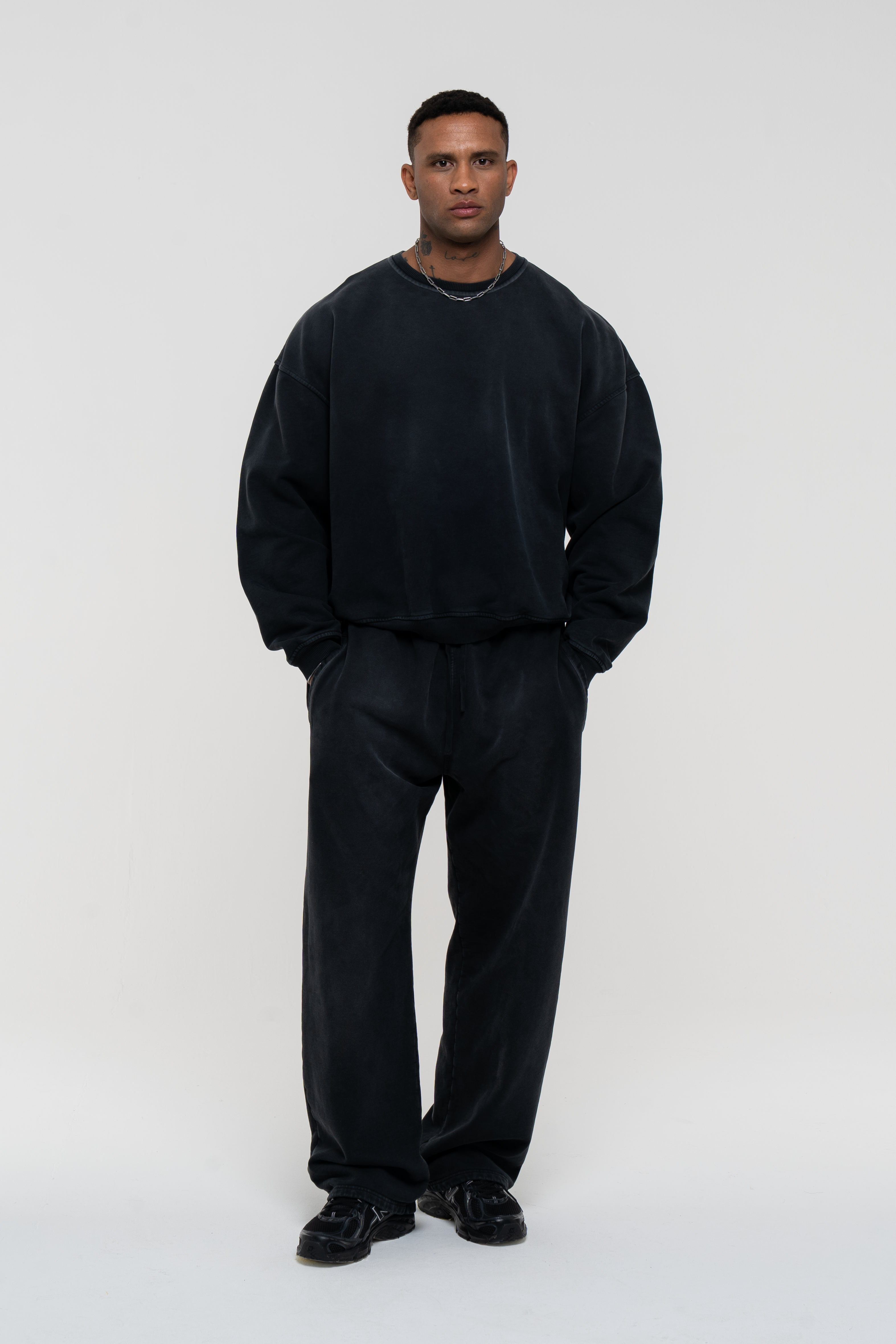 Pullover aus der Basic-Kollektion