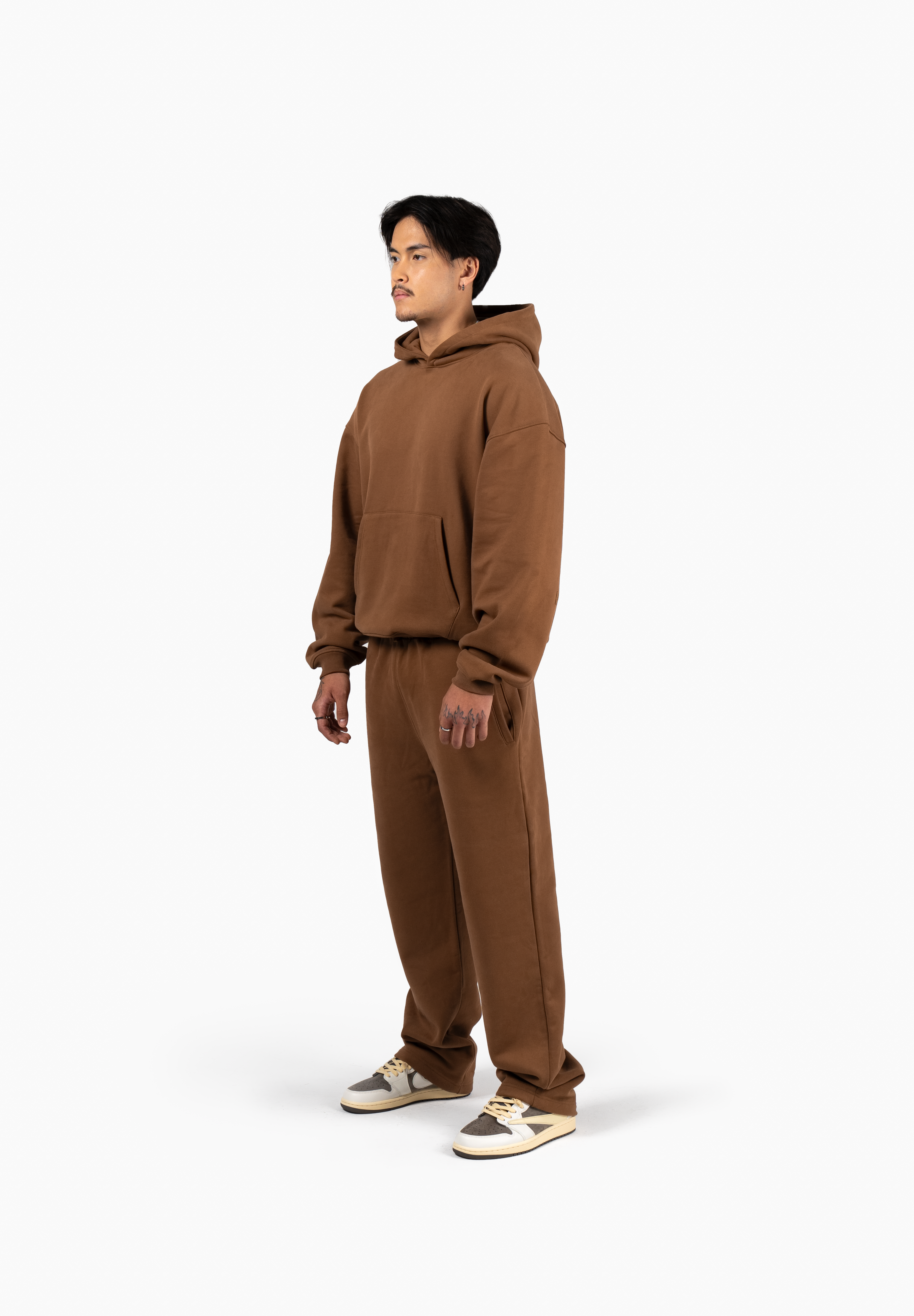 brown_hoodie_br_sp--2.png