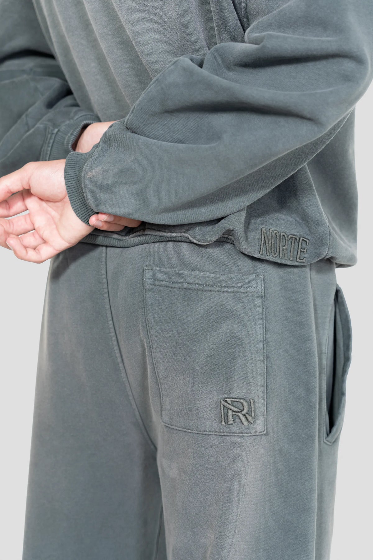 Core Hand Sprayed Sweatpants - Faded Slate Grey