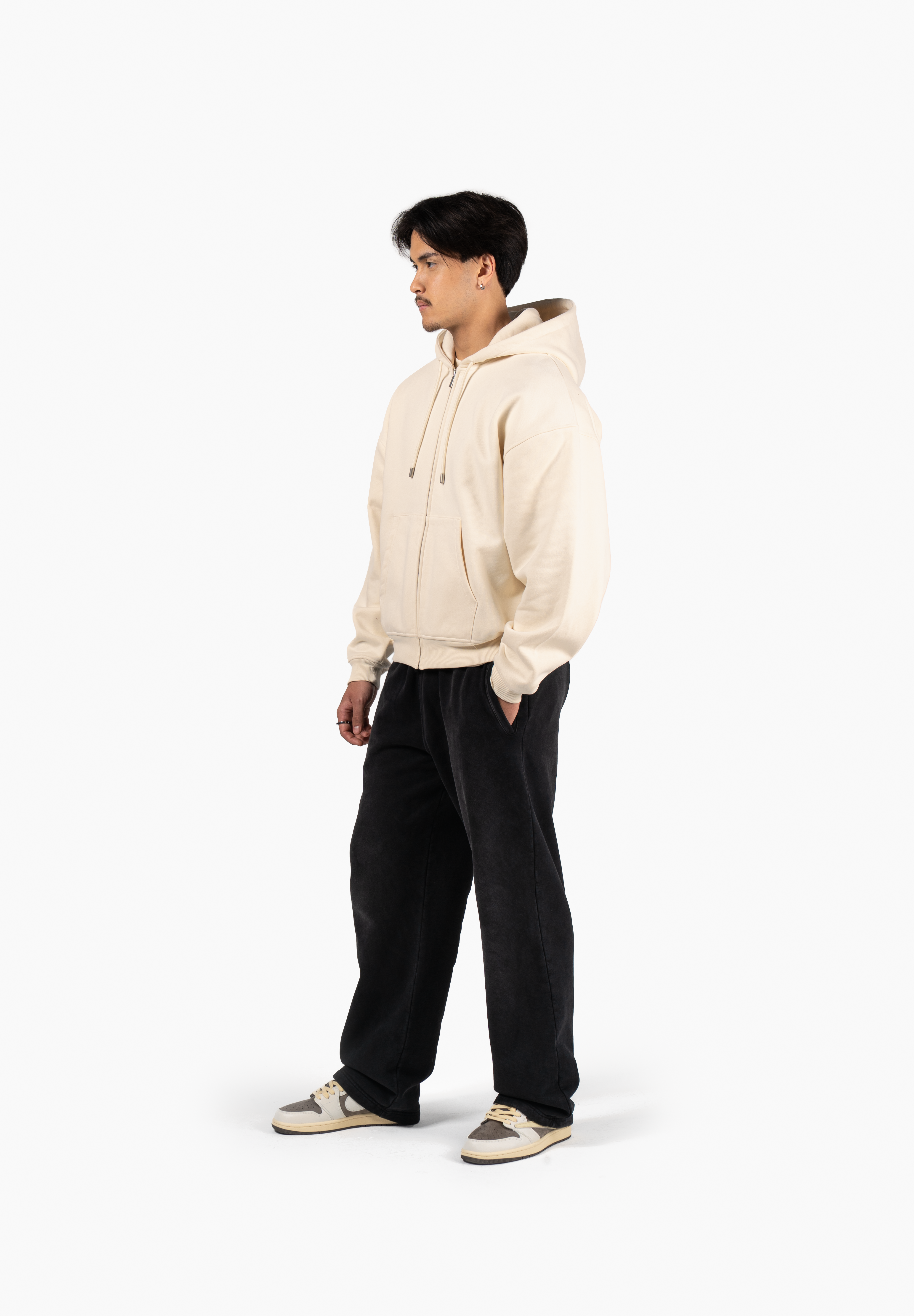 white_zip_sp_blck--6.png